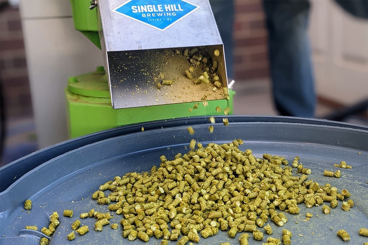 Hops Insider: How Long Should Wet-Hop Season Last?
